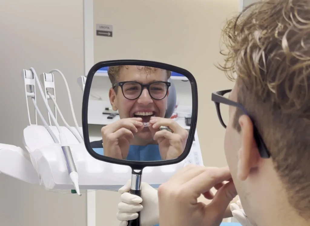 Quanto dura un trattamento con apparecchio trasparente 2 Studio dentistico a Buttapietra - Quanto dura un trattamento con apparecchio trasparente
